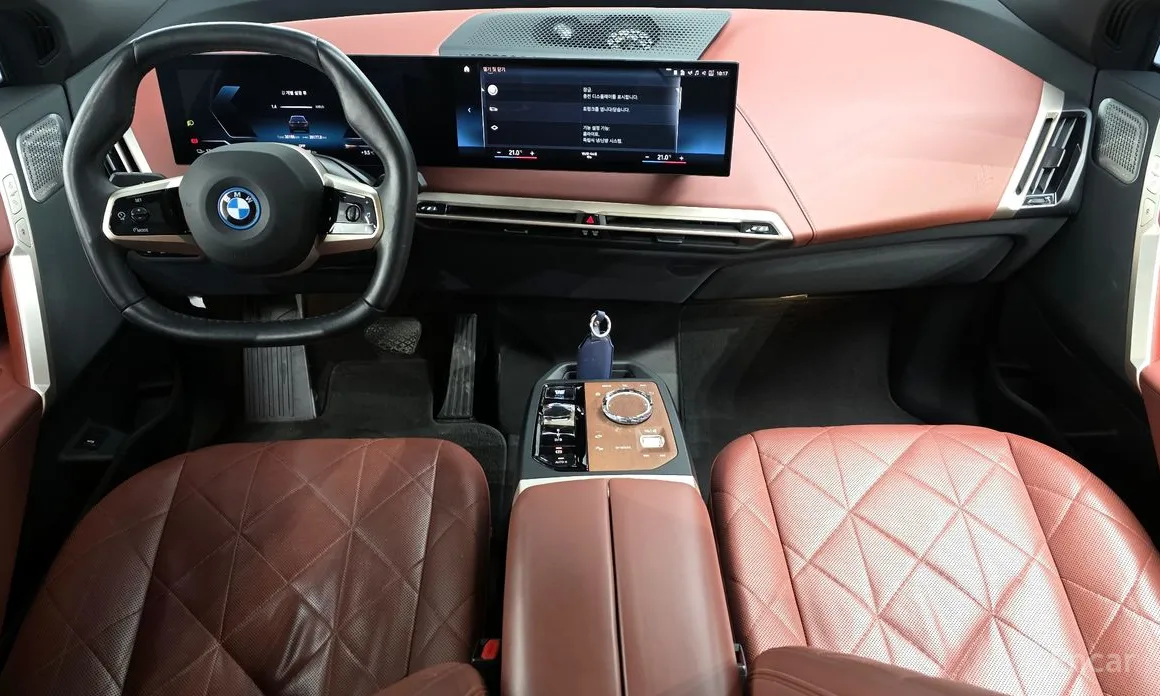 BMW iX 2021 xDrive50 Sports Plus