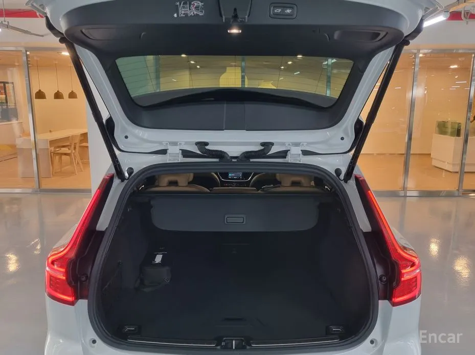 Volvo V60 2019 B5 Ultra AWD