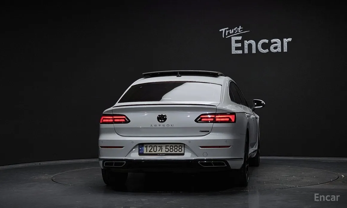 Volkswagen Arteon 2018 2.0 TDI R-LIINE 4Motion