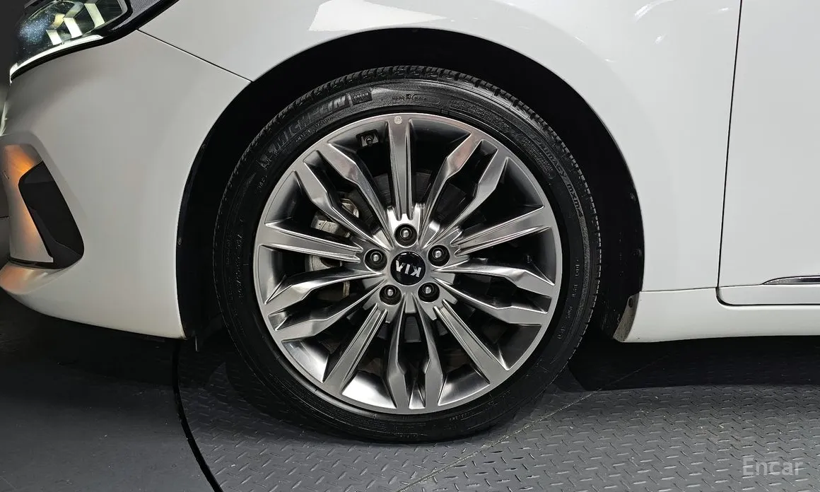 Kia K7 2019 2.5 GDI Noblesse