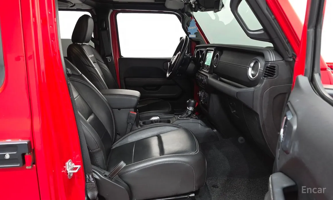 Jeep Wrangler 2018 2.0 Overland Power Top 4Door