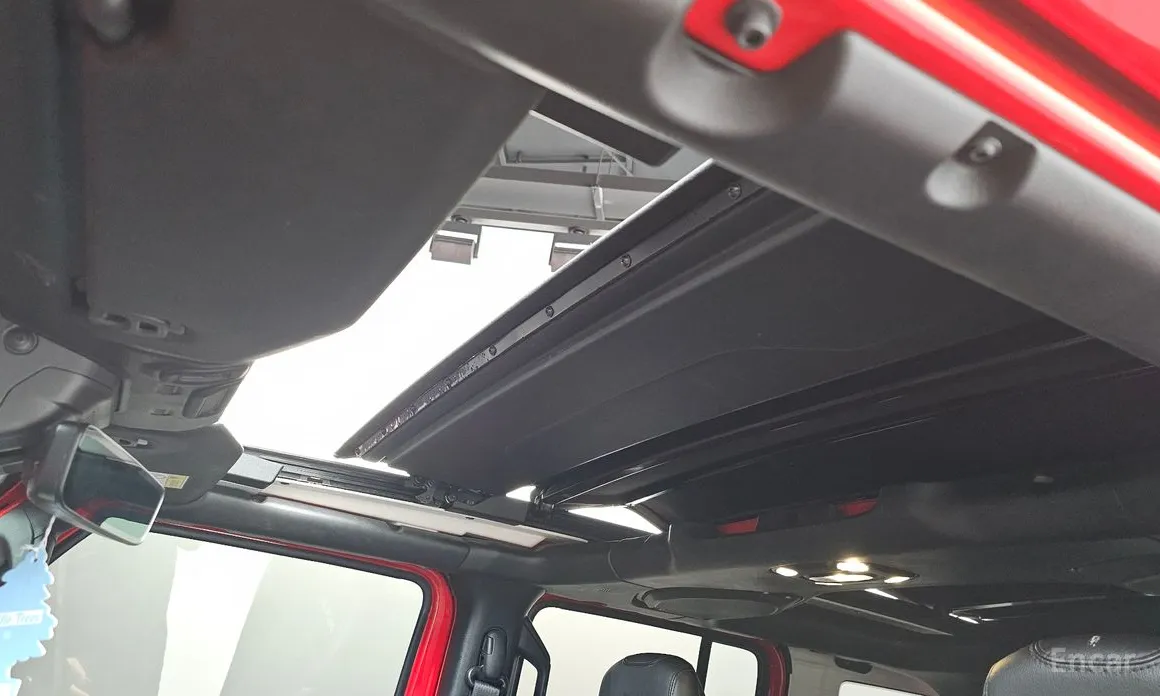 Jeep Wrangler 2018 2.0 Overland Power Top 4Door