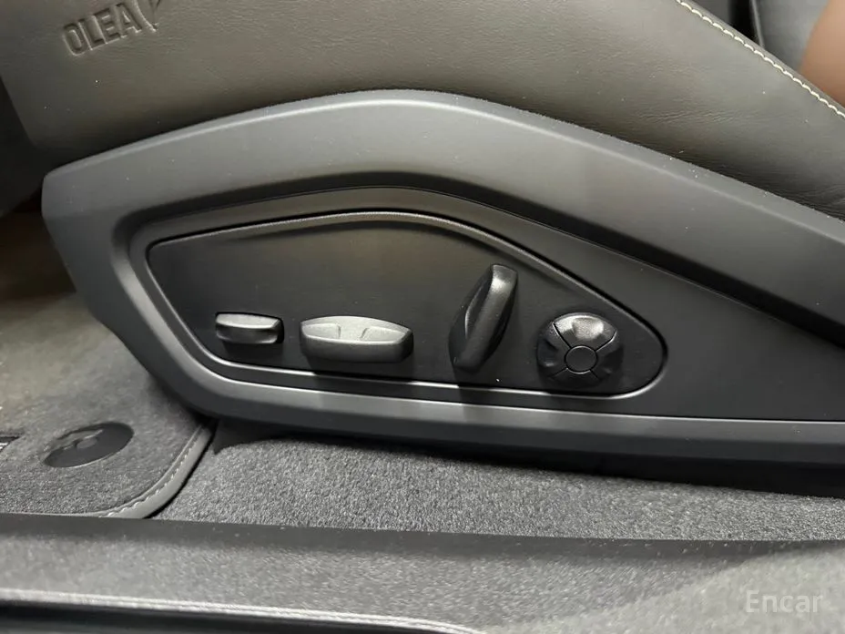 Porsche Taycan 2020 Turbo