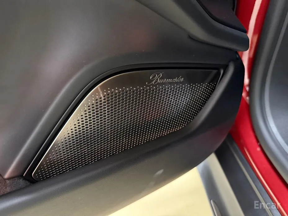 Porsche Taycan 2020 Turbo