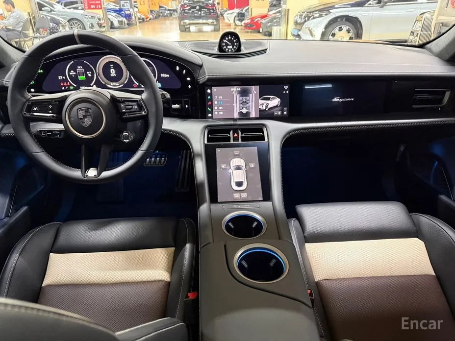 Porsche Taycan 2020 Turbo