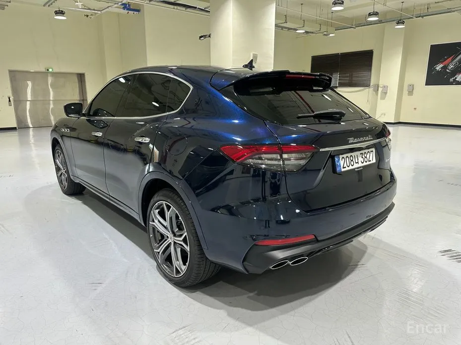 2016 Maserati Levante