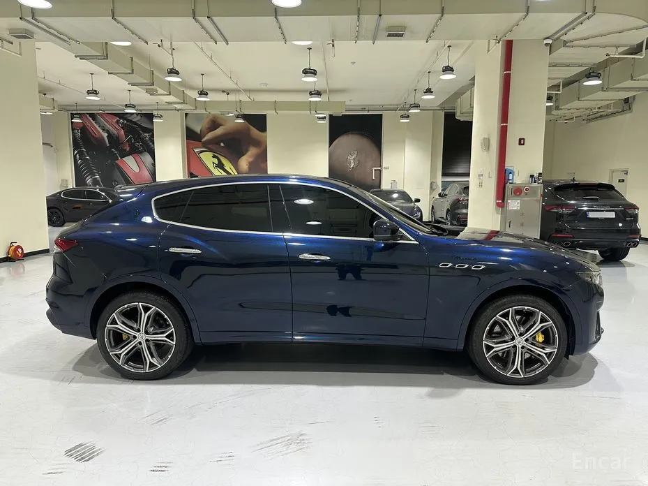 2016 Maserati Levante