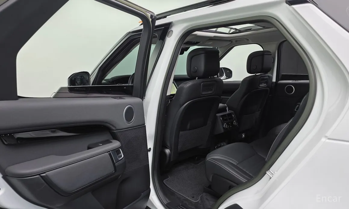 Land Rover Discovery 2017 D250 SE