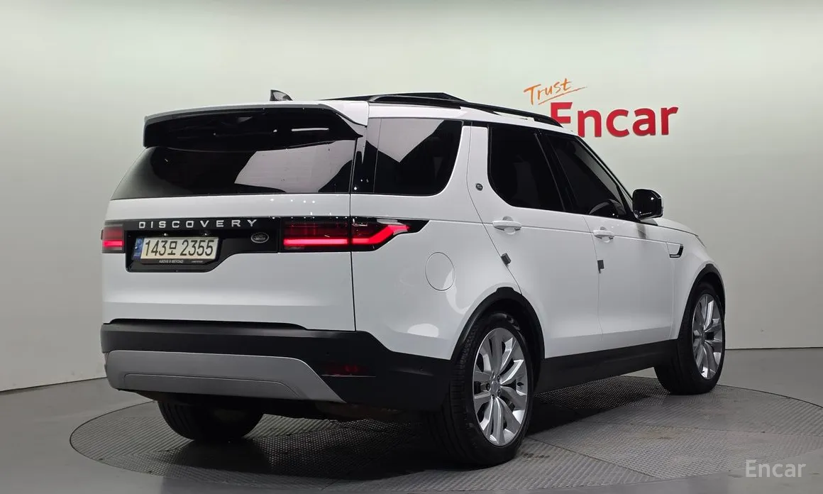 Land Rover Discovery 2017 D250 SE