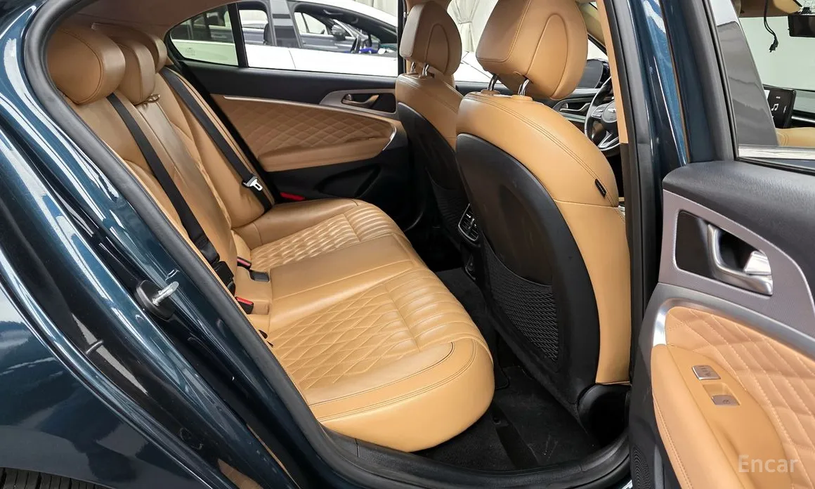 Genesis G70 2022 Gasoline 2.0T 2WD