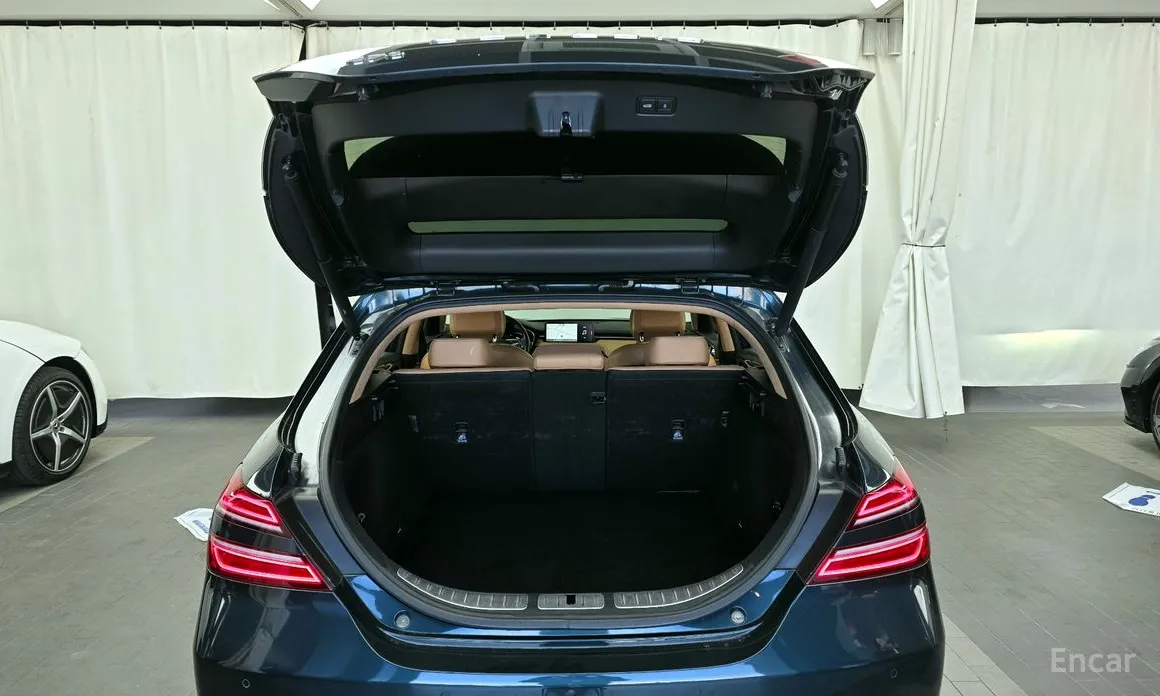 Genesis G70 2022 Gasoline 2.0T 2WD