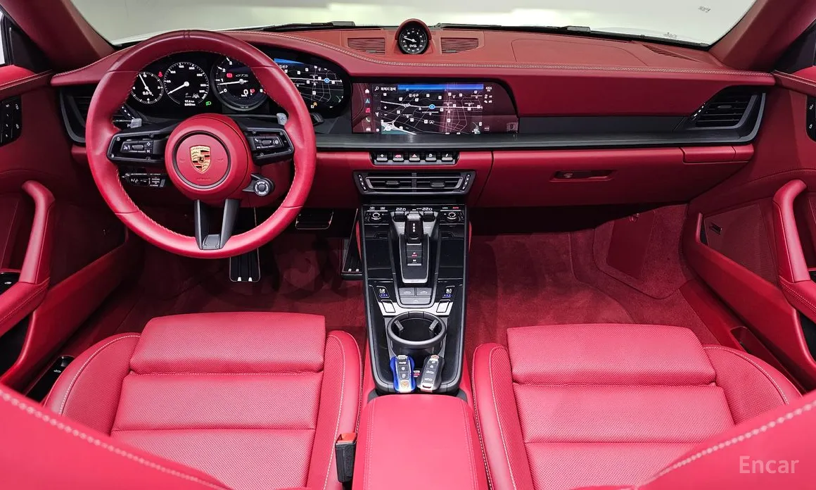 Porsche 911 2019 Carrera 4 GTS Cabriolet