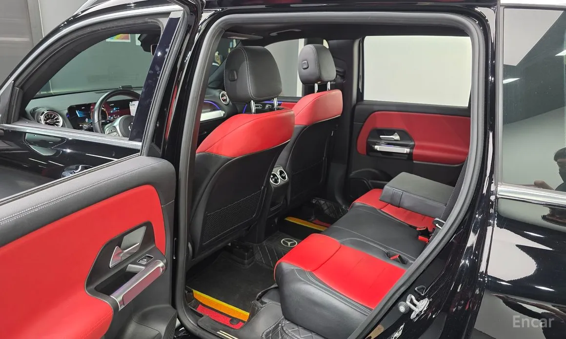 Mercedes-Benz GLB-Class 2020 AMG GLB35 4MATIC