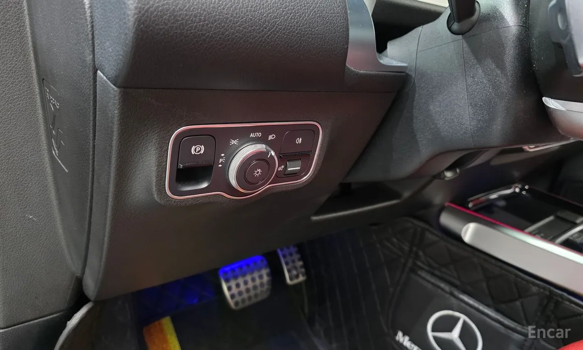 Mercedes-Benz GLB-Class 2020 AMG GLB35 4MATIC