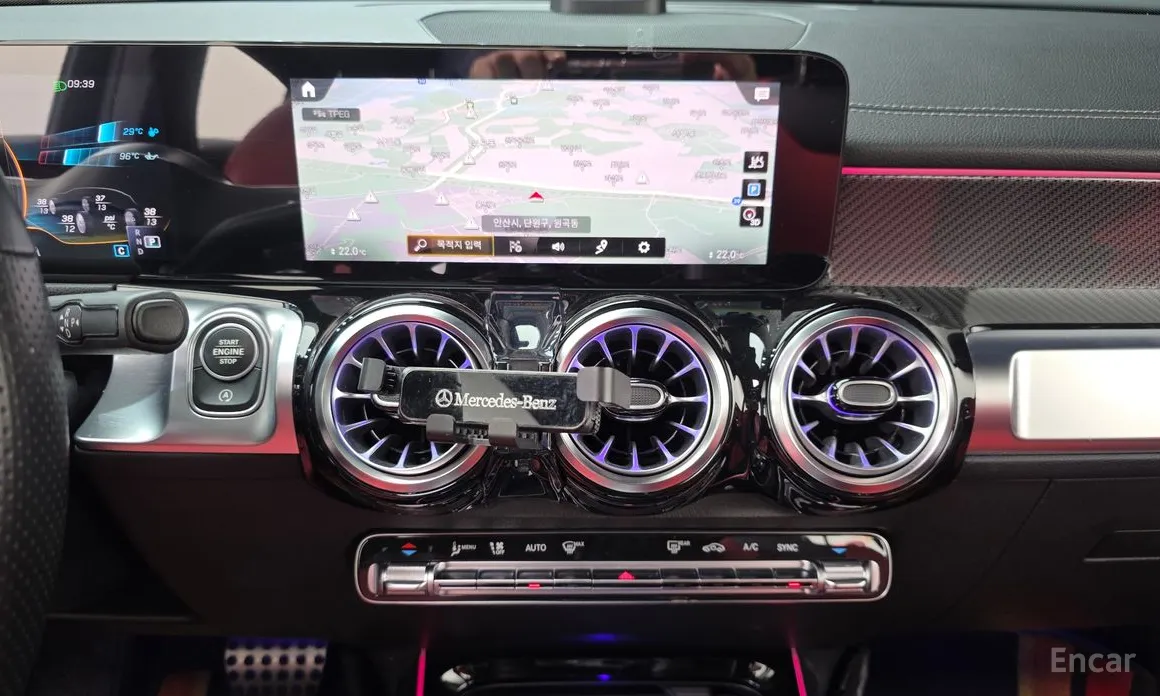 Mercedes-Benz GLB-Class 2020 AMG GLB35 4MATIC