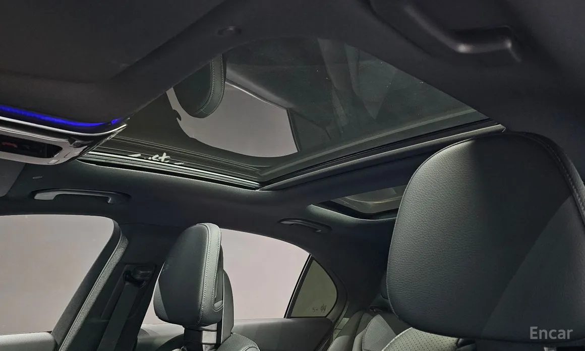 Mercedes-Benz C-Class 2022 C200 Avantgarde