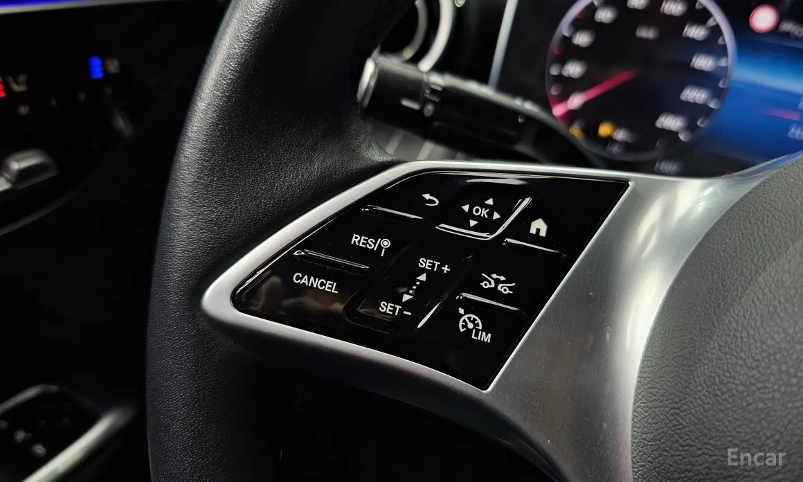 Mercedes-Benz C-Class 2022 C200 Avantgarde