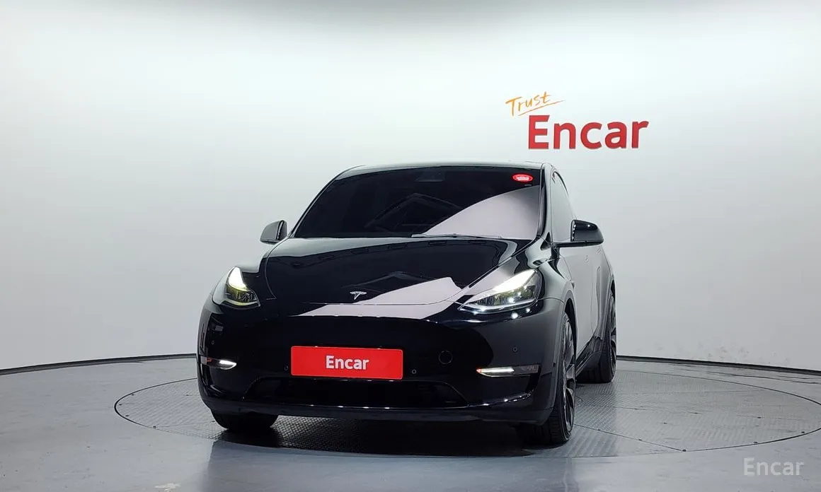 Tesla Model Y 2020 Performance