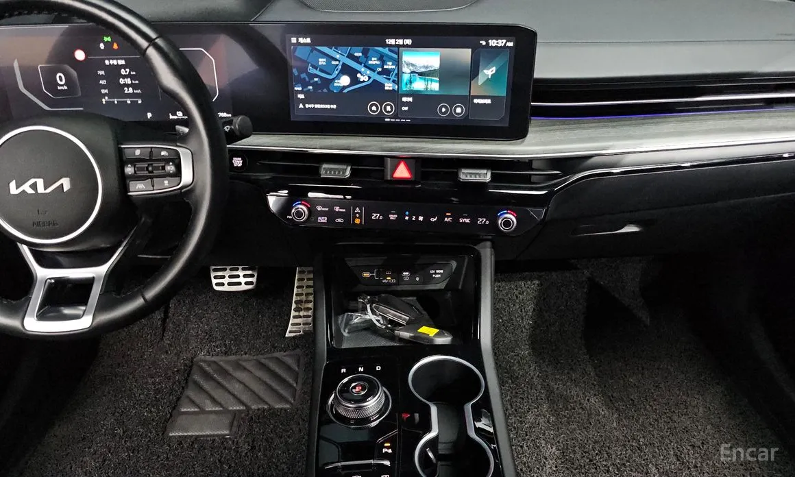 Kia K5 2023 Signature