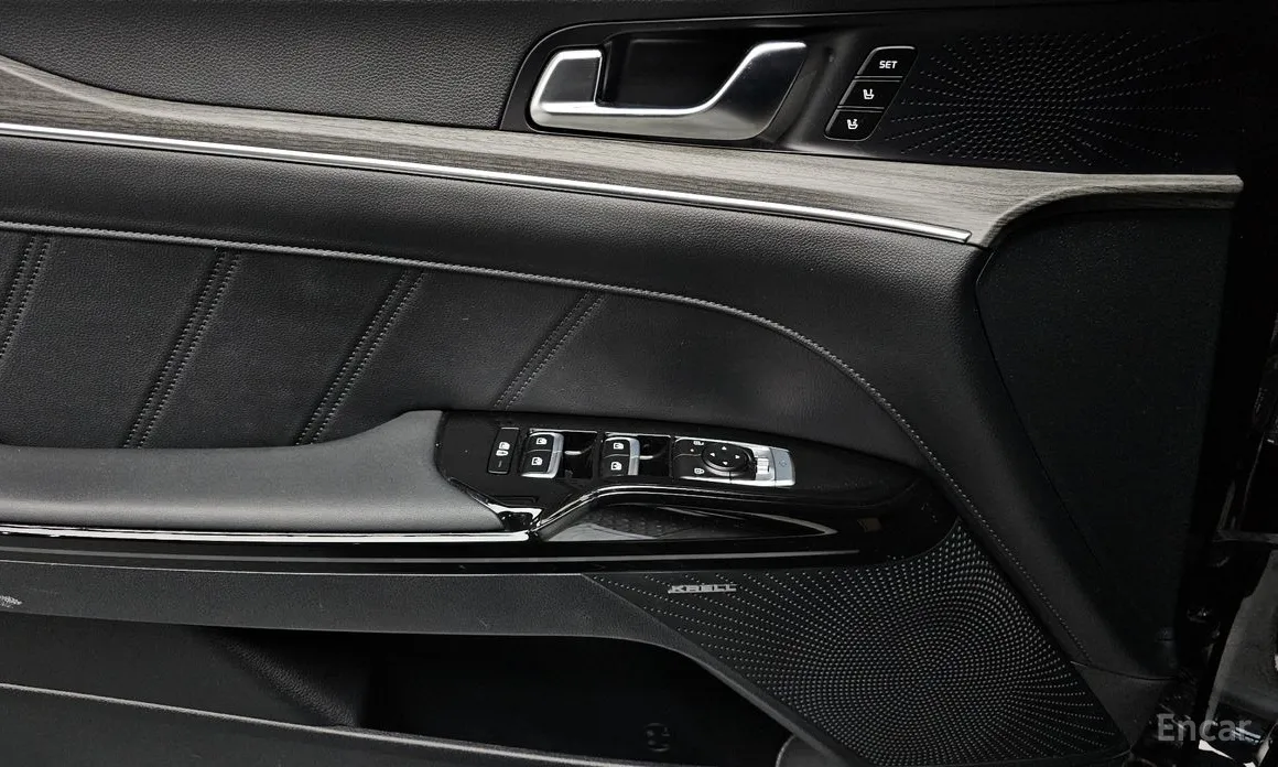 Kia K5 2023 Signature