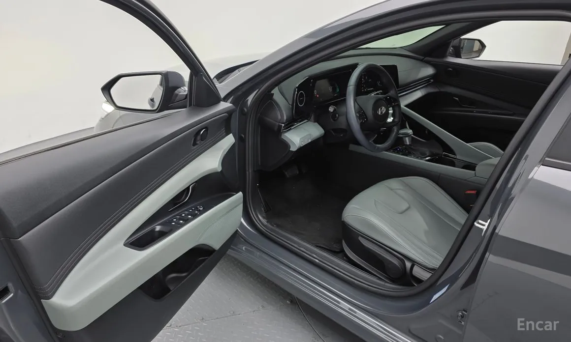 Hyundai Avante 2023 Modern