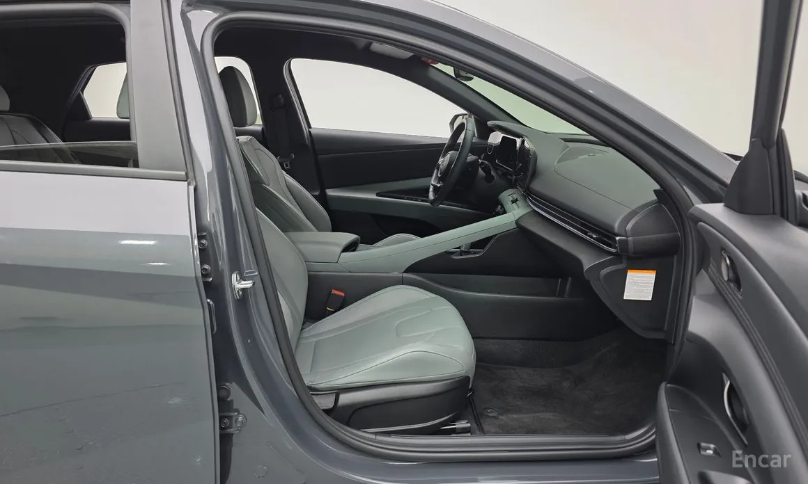 Hyundai Avante 2023 Modern