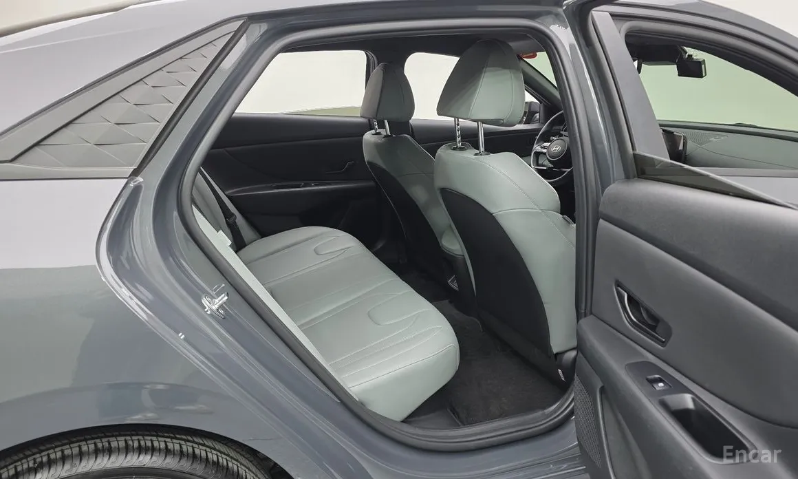 Hyundai Avante 2023 Modern