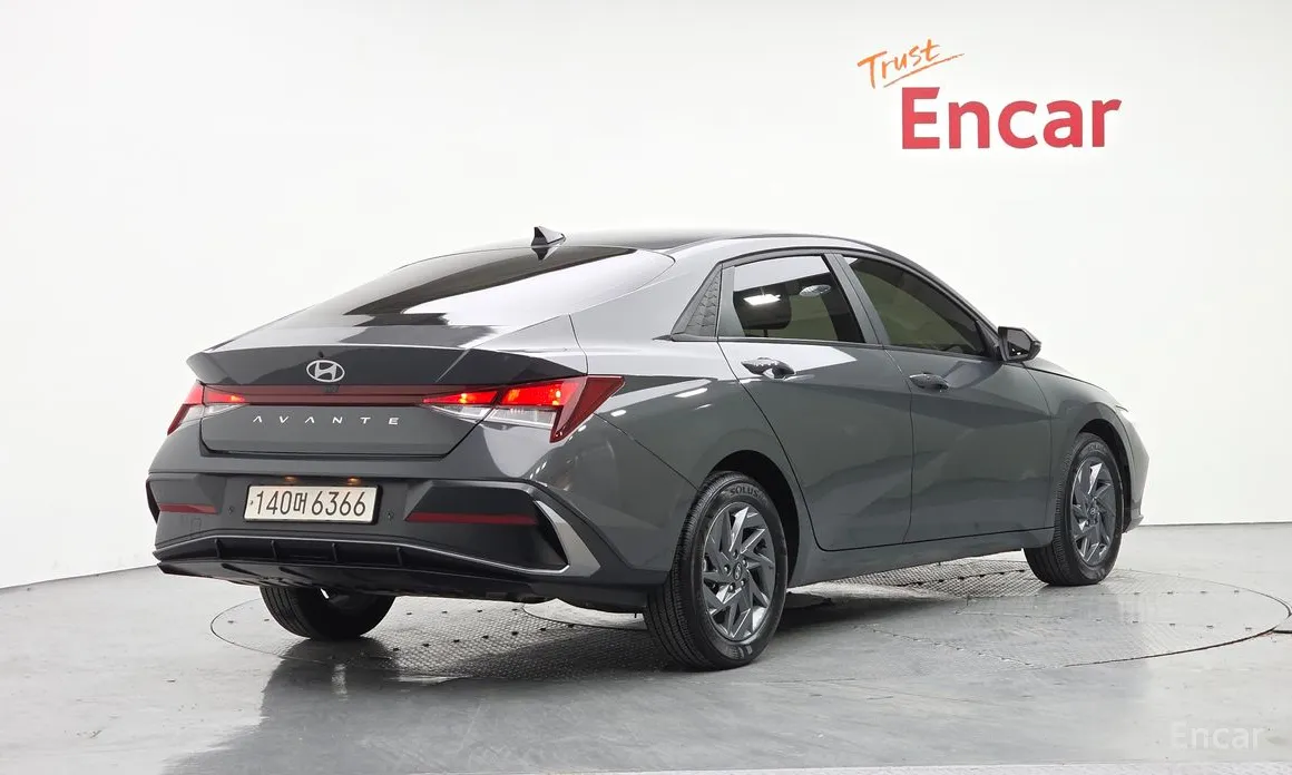 Hyundai Avante 2023 Modern