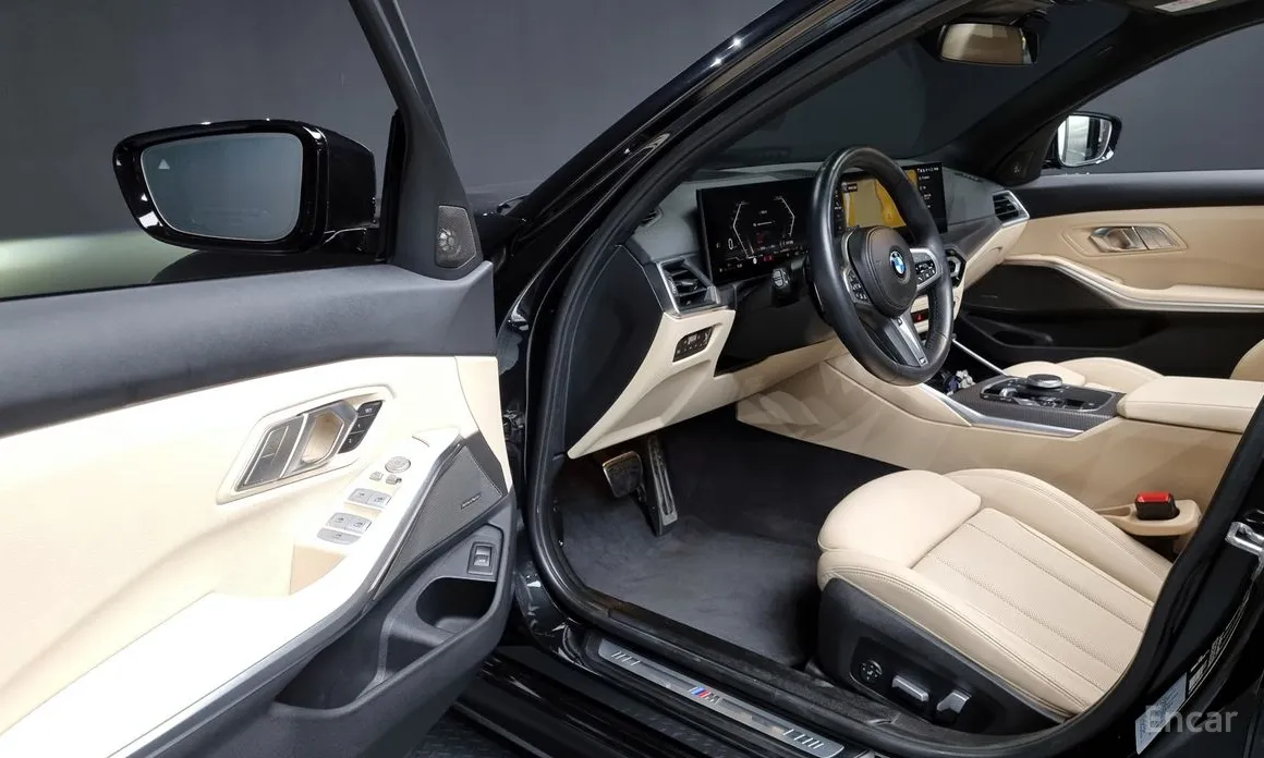 BMW 3 Series 2019 320i M Sport