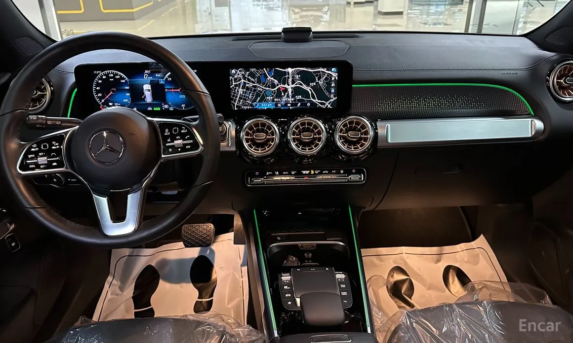 Mercedes-Benz EQB 2022 EQB300 4MATIC