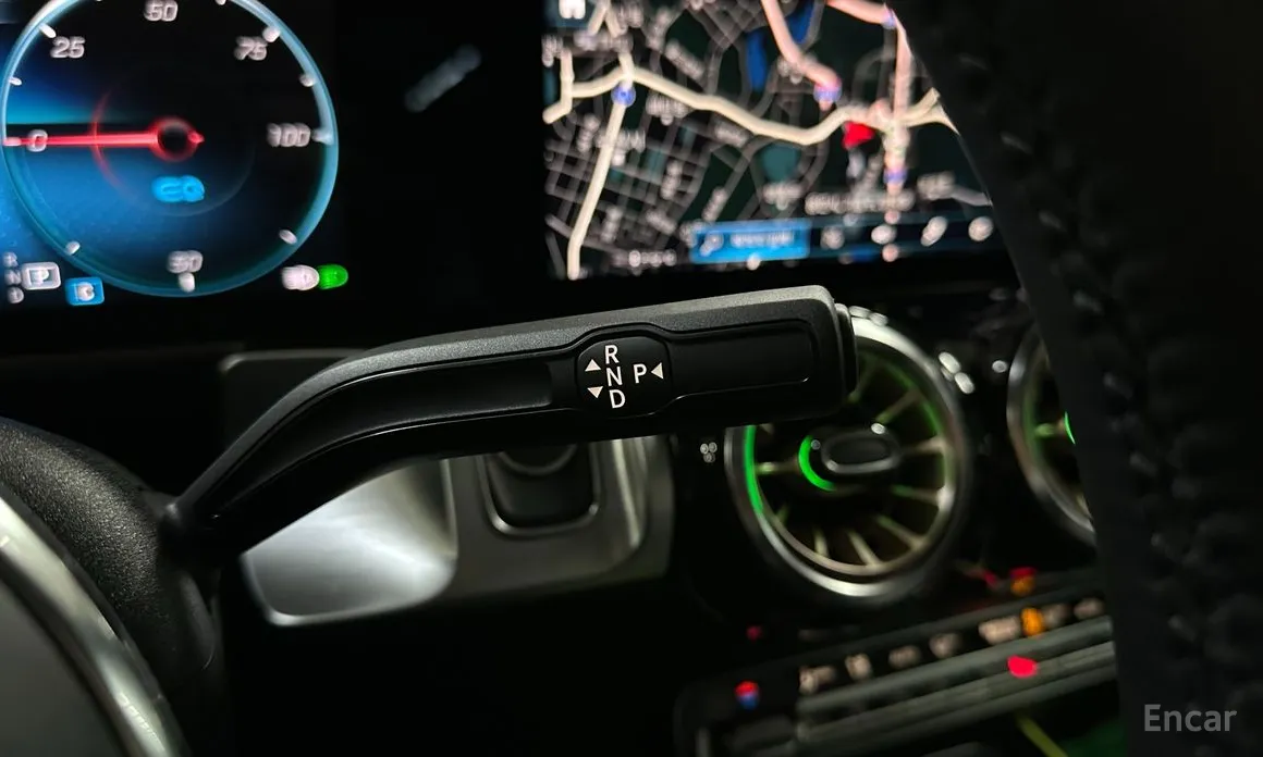 Mercedes-Benz EQB 2022 EQB300 4MATIC