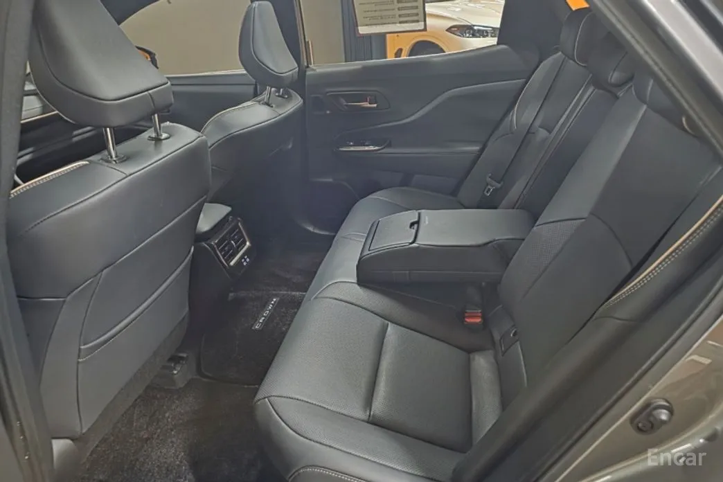 Toyota Crown 2023 2.4 4WD Dual Boost HYbrid