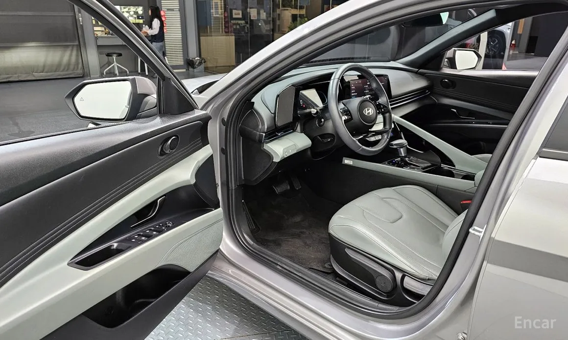 Hyundai Avante 2023 1.6