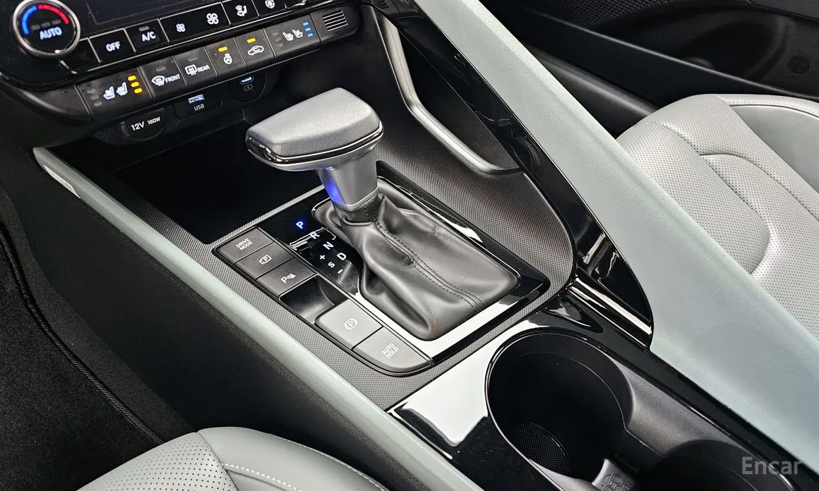 Hyundai Avante 2023 1.6