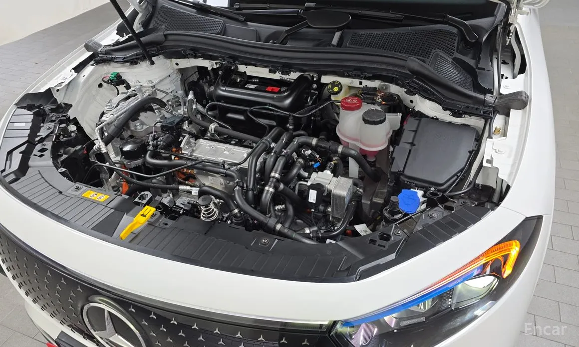 Mercedes-Benz EQA 2021 EQA250 AMG Line