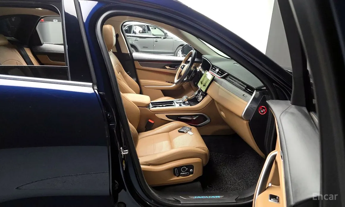 Jaguar F-Pace 2016 D200 SE