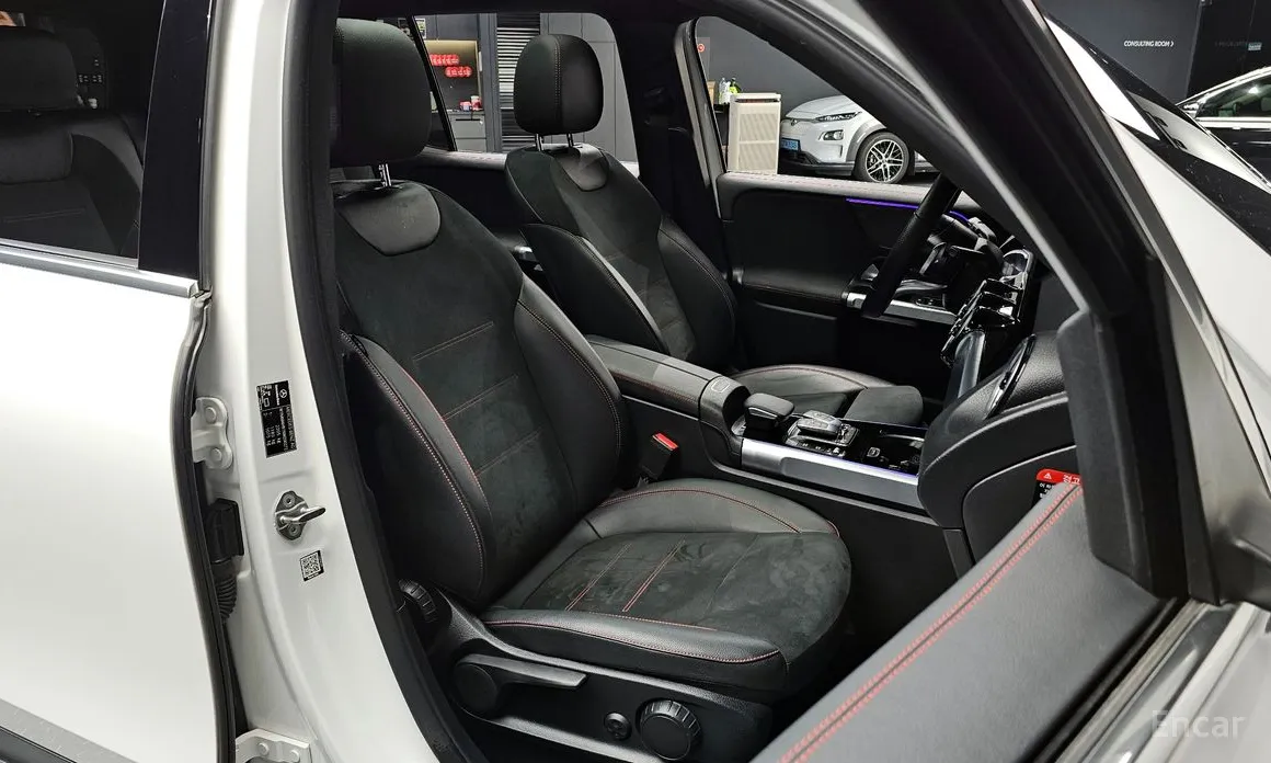 Mercedes-Benz GLB-Class 2020 GLB250 4MATIC