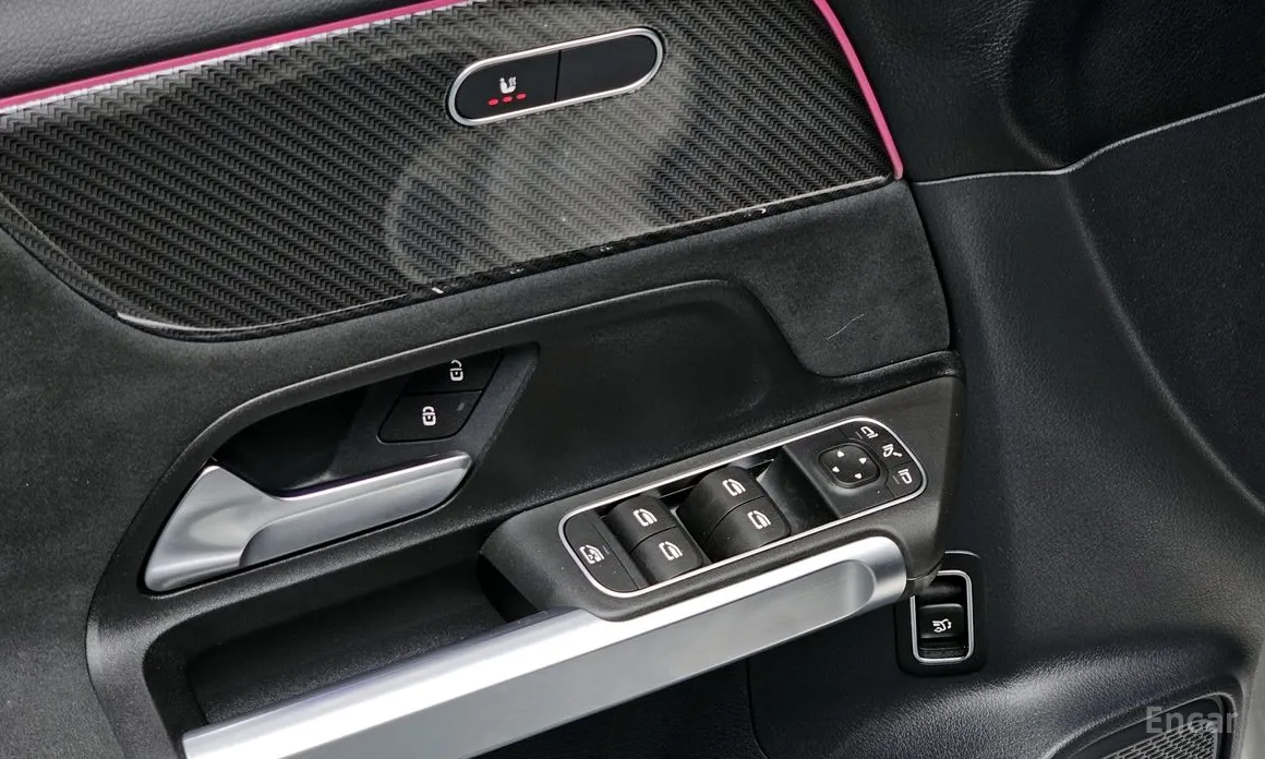 Mercedes-Benz GLB-Class 2020 GLB250 4MATIC