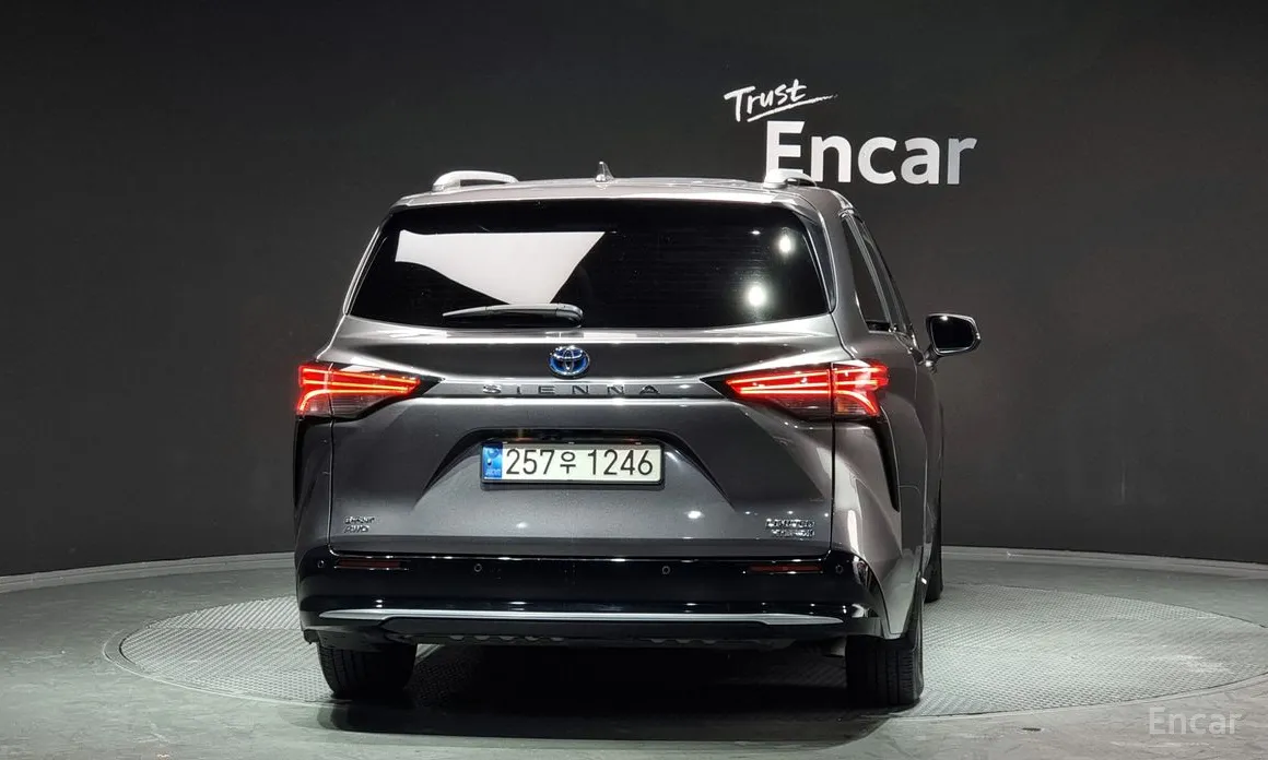 Toyota Sienna 2020 2.5 Hybrid AWD