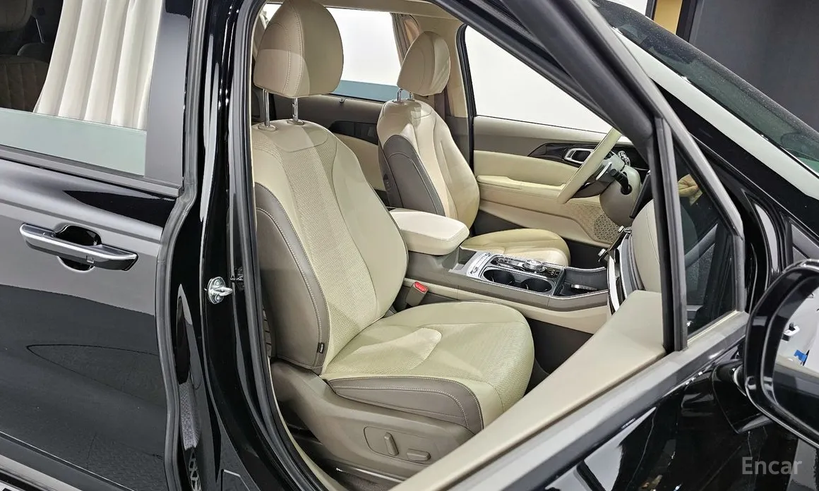 Kia Carnival 2023 Gasoline 9-Seater Gravity