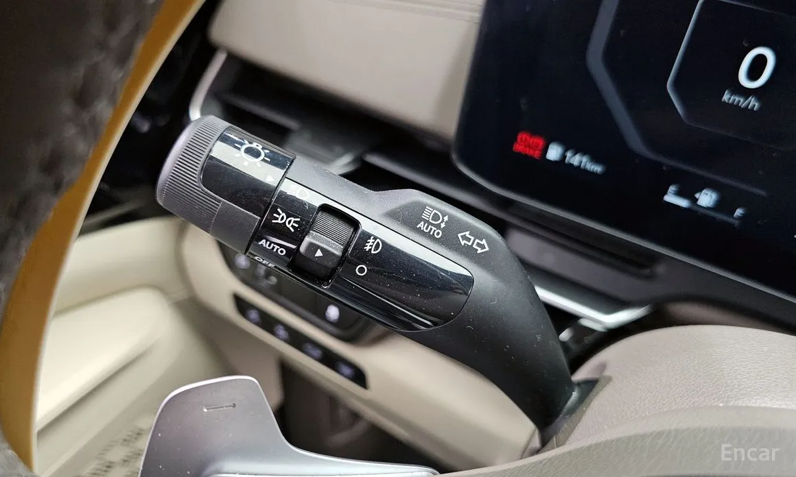 Kia Carnival 2023 Gasoline 9-Seater Gravity