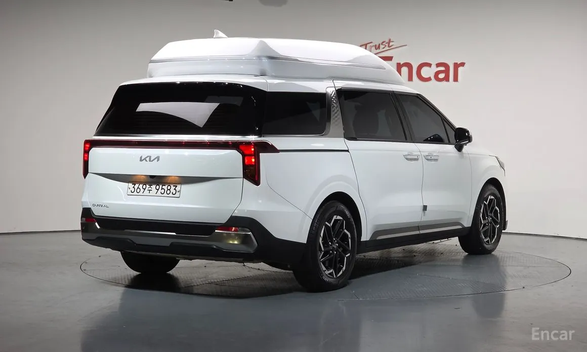 Kia Carnival 2023 Gasoline 9-Seater Hi Limousine (7-seater Limousine(Special vehicle)