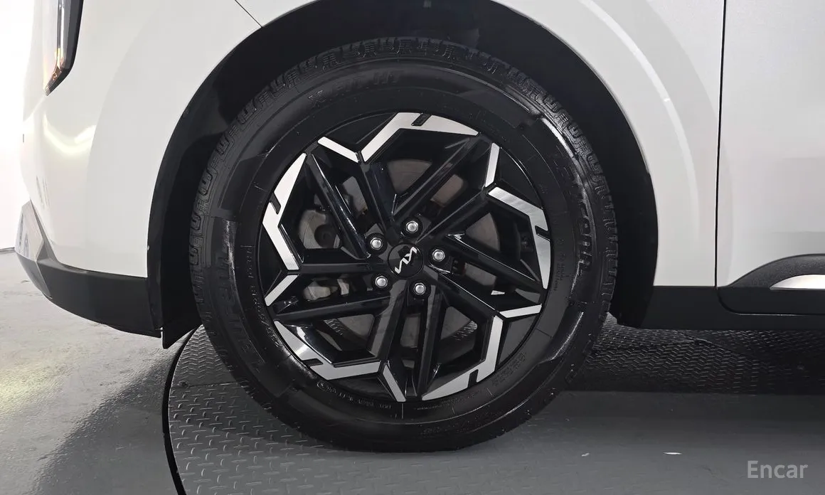 Kia Carnival 2023 Gasoline 9-Seater Hi Limousine (7-seater Limousine(Special vehicle)