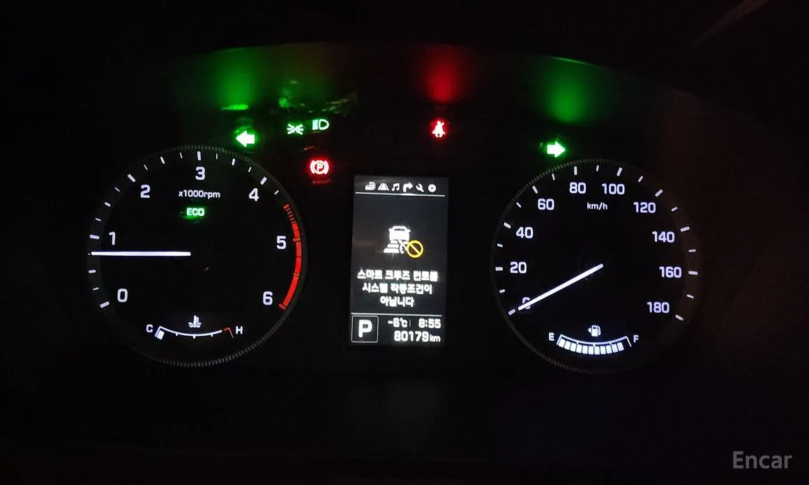 Hyundai Solati 2015 15-seater