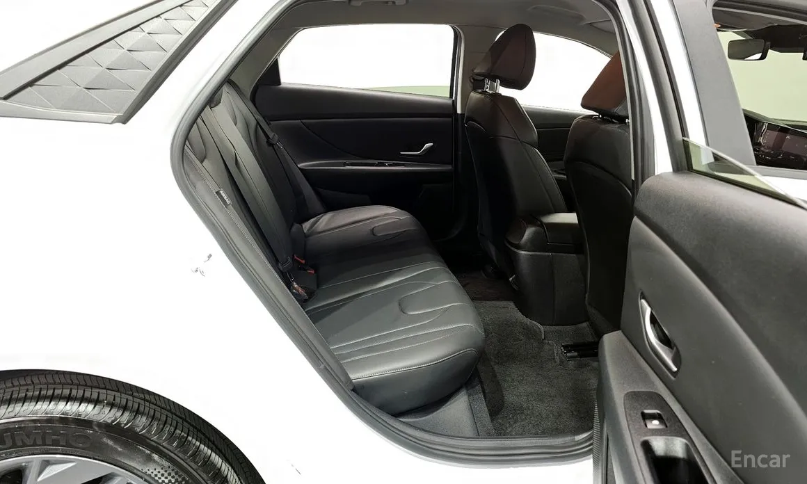 Hyundai Avante 2023 1.6