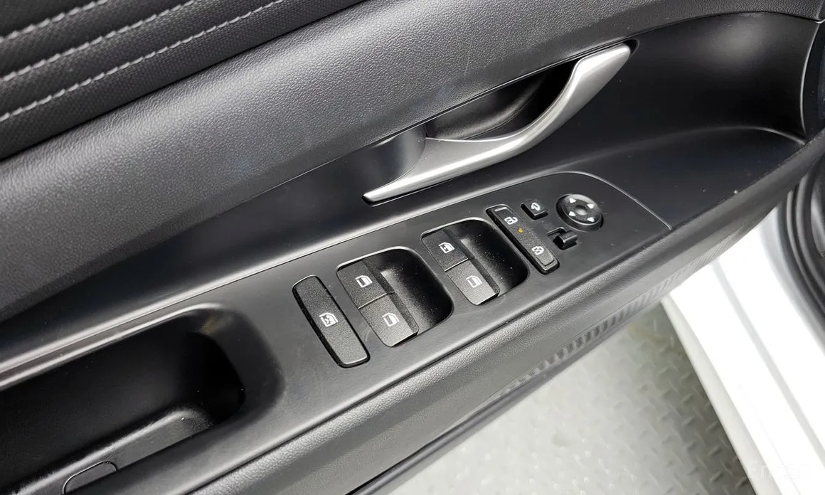 Hyundai Avante 2023 1.6