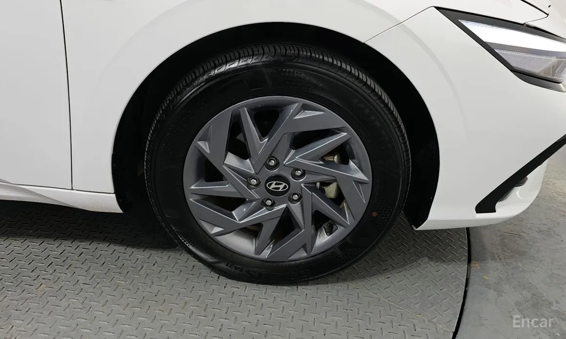 Hyundai Avante 2023 1.6