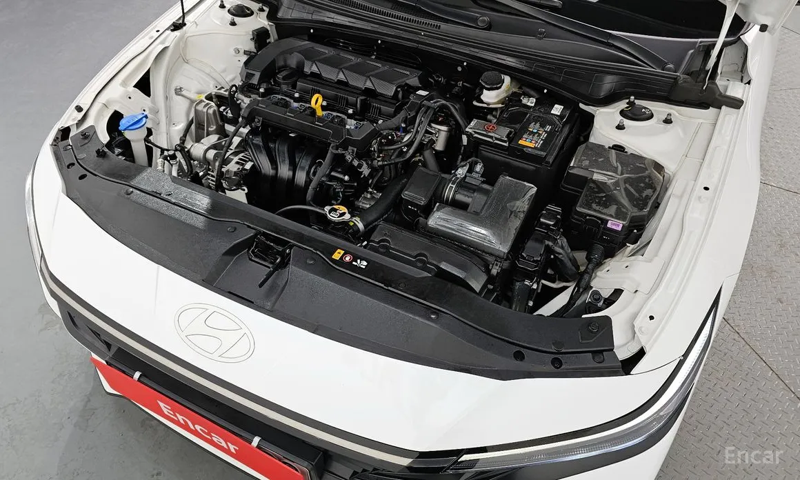 Hyundai Avante 2023 1.6