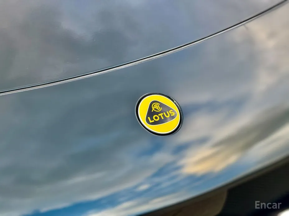Lotus Emira 2021 3.5