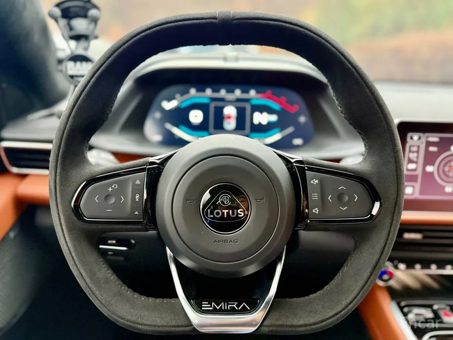 Lotus Emira 2021 3.5